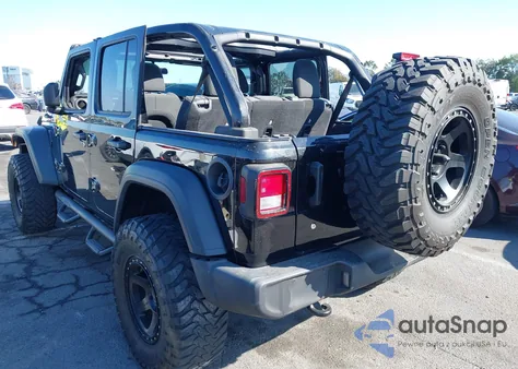 2018 Jeep Wrangler Unlimited Sport S 4X4 from USA, damaged, VIN 1C4HJXDG7JW180849